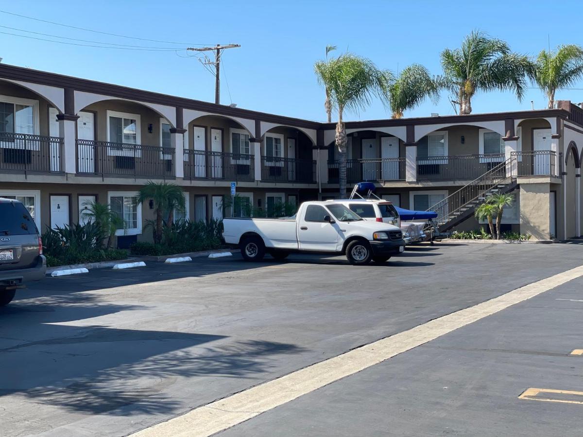 Legacy inn&suites Anaheim Extérieur photo